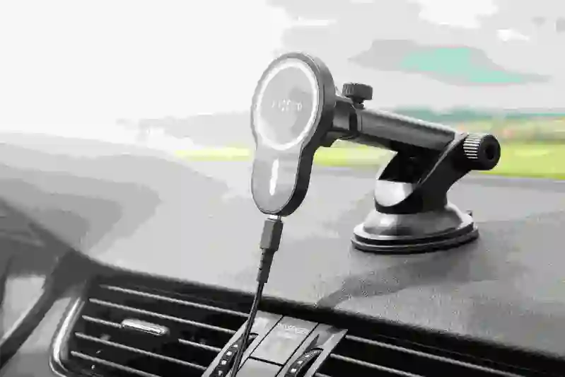 FIXED MagClick XL 15W Windshield Car Mount Black - 8014661