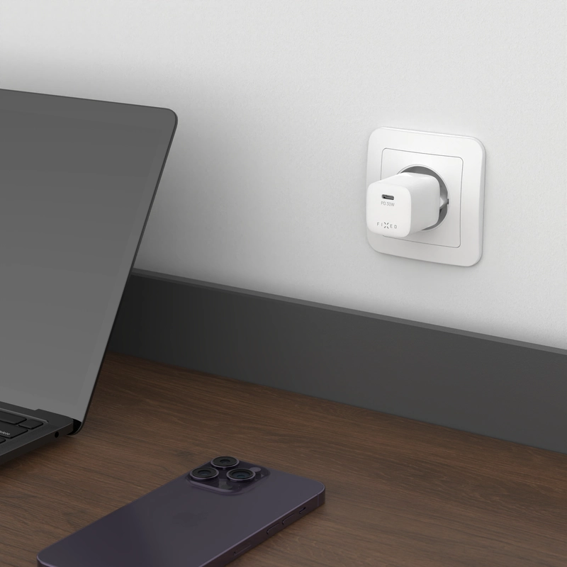 FIXED Super Fast Mini Home Charger USB-C PD 30W White - 8018548