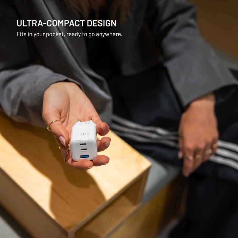FIXED Super Fast Mini Charger 65W 2xUSB-C PD + USB-A White - 8019061