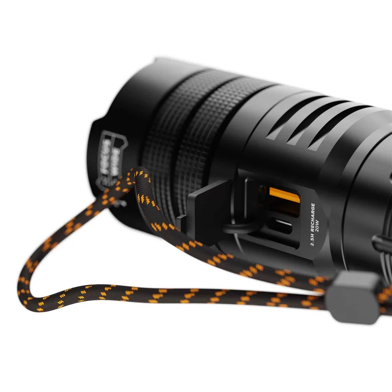 Xtorm Flashlight Power Bank 10.500mAh USB-C PD20W Black - 9510243