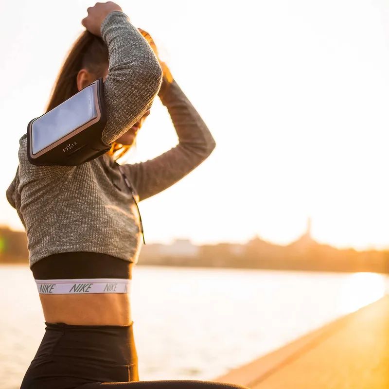 FIXED Sports Armband for Smartphones up to 6.7