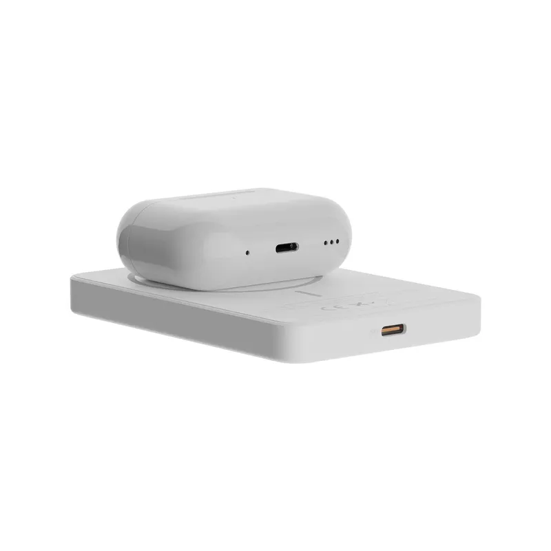 Xtorm Magnetic Wireless 15W Power Bank USB-C 5.000mAh Ice - 9510325