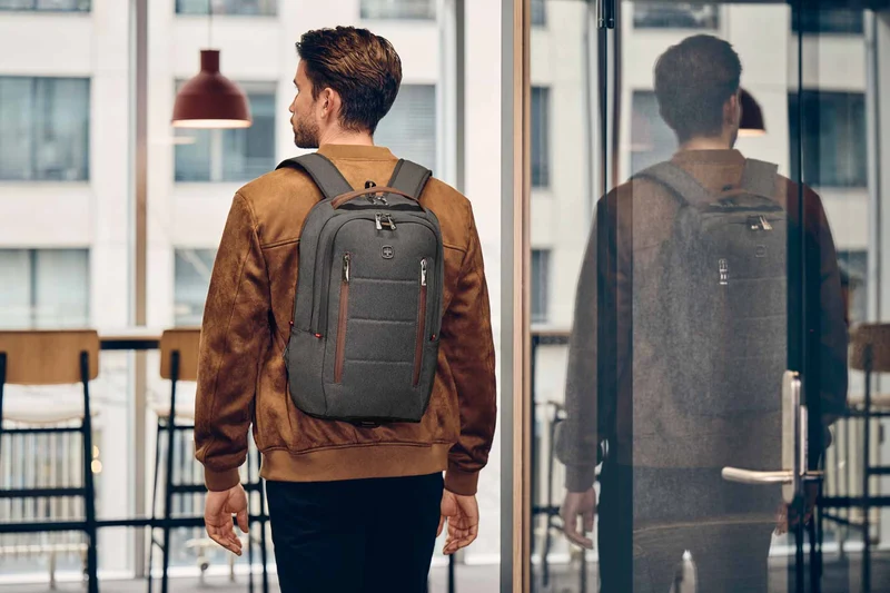 Wenger City Upgrade 16