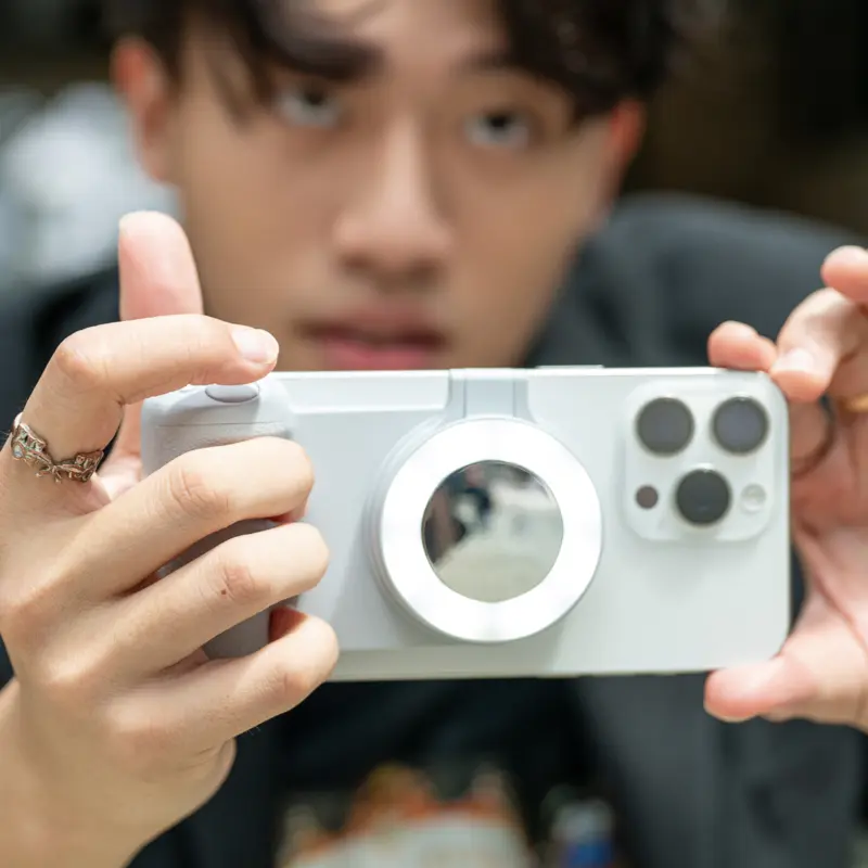 Shiftcam SnapPocket LED Light and Stand MagSafe Greige - 2943100